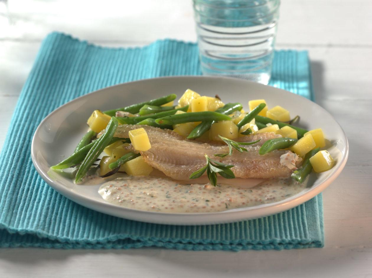 knurrhahnfilet-in-koerniger-senfsauce-mit-bohnen-kartoffelgemuese.jpg