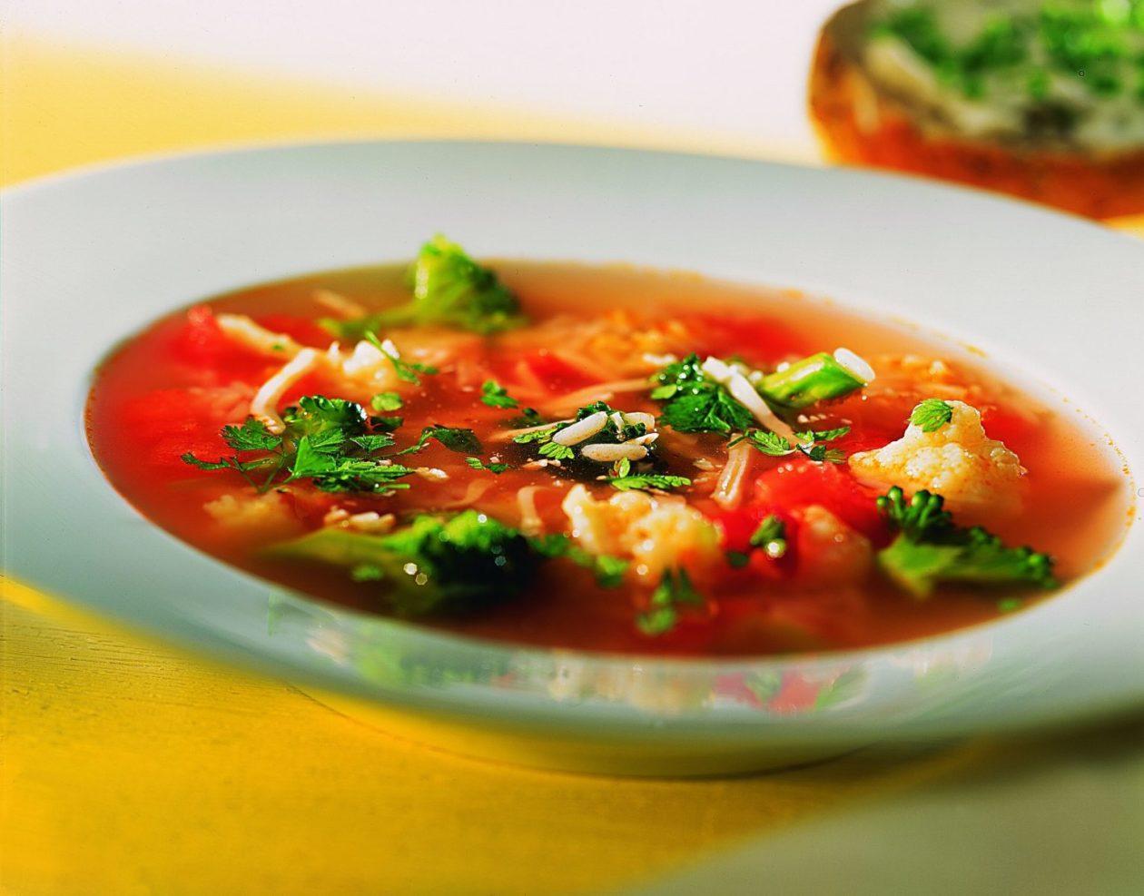 gemuesesuppe mit reis Gemüsesuppe mit Reis - BCM Diät Rezepte.ch