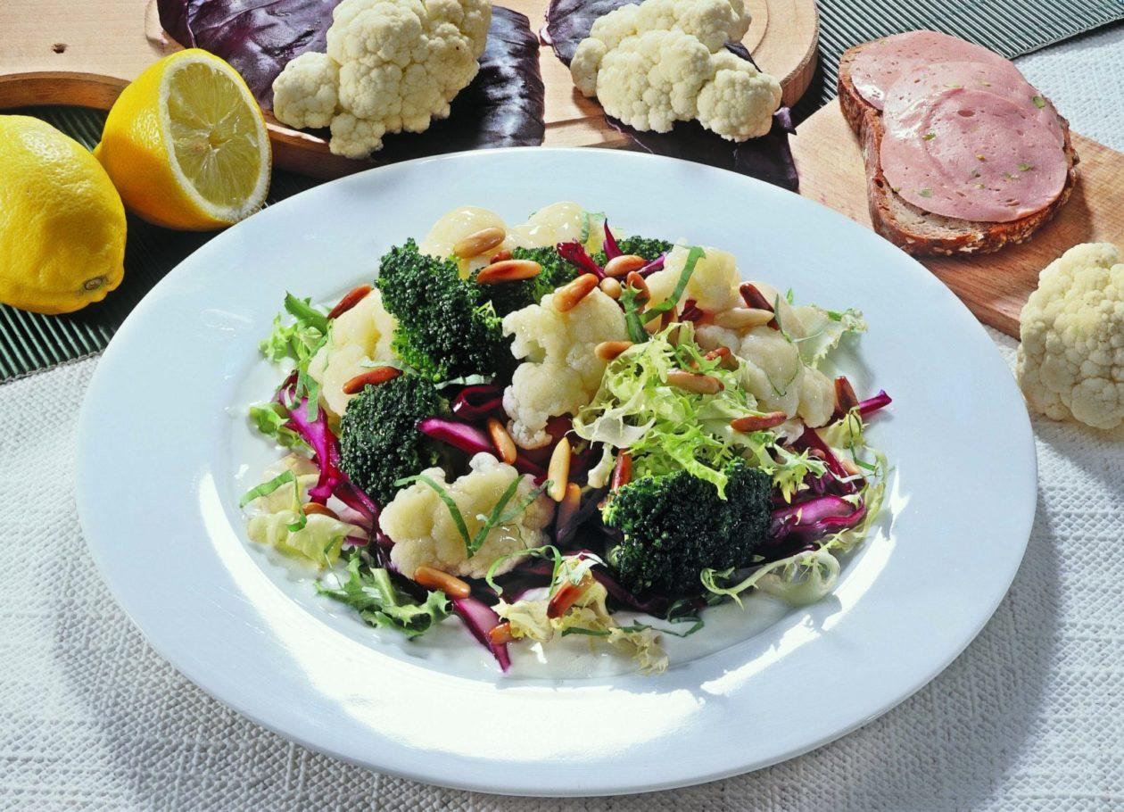 lauwarmer gemuesesalat Lauwarmer Gemüsesalat - BCM Diät Rezepte.ch