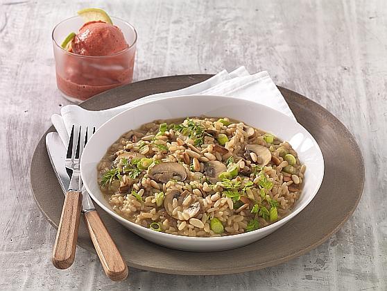 783 Pilzrisotto Pinienkerne Pilzrisotto mit Pinienkernen und Kerbel - BCM Diät Rezepte.ch