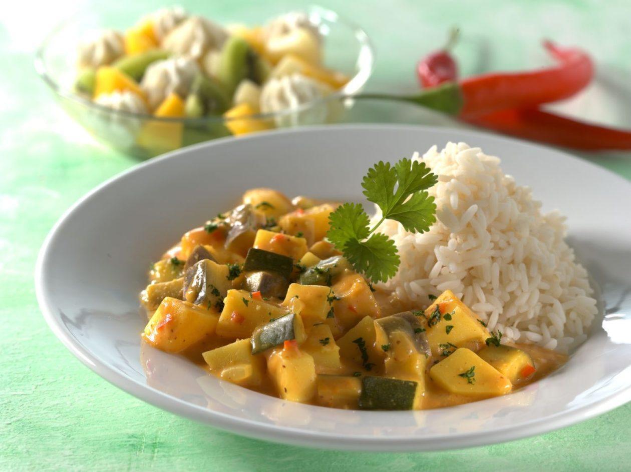 geschmortes joghurtgemuese mit reis Geschmortes Joghurtgemüse mit Reis - BCM Diät Rezepte.ch