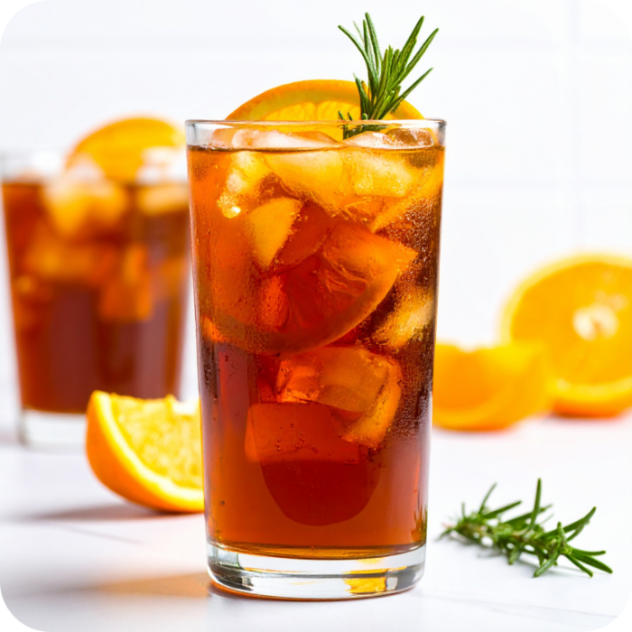 Schwarztee mit Orange und Rosmarin